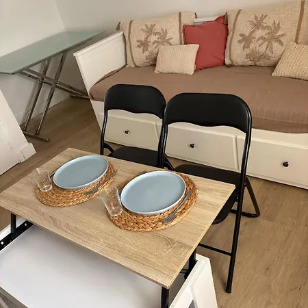 Climatise A Deux Pas De La Apartmán *